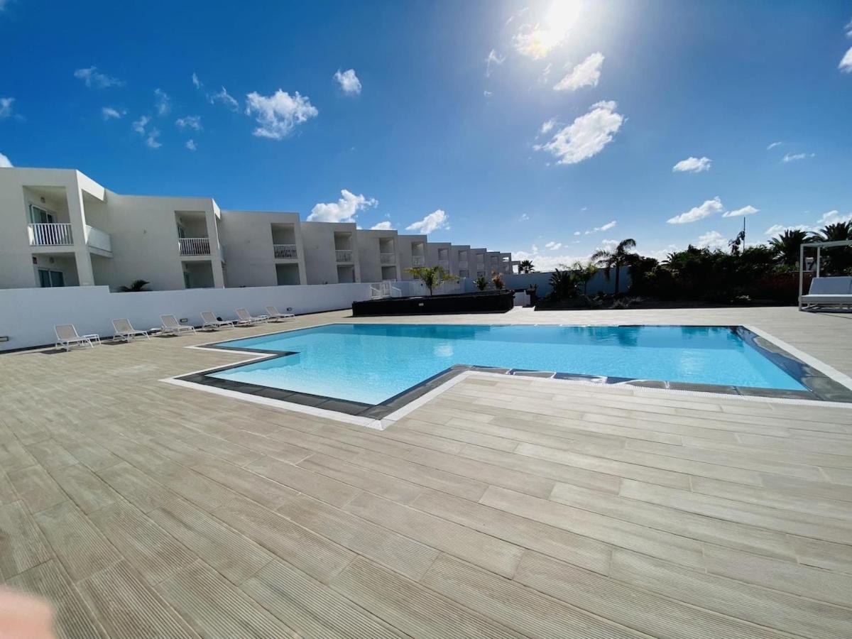 Senator 225 Lanzarote Apartment Costa Teguise Bagian luar foto